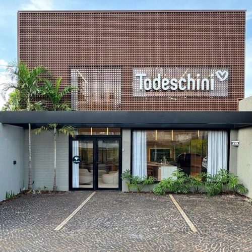 Todeschini inaugura primeira franquia de móveis planejados de alto padrão em Rio Verde